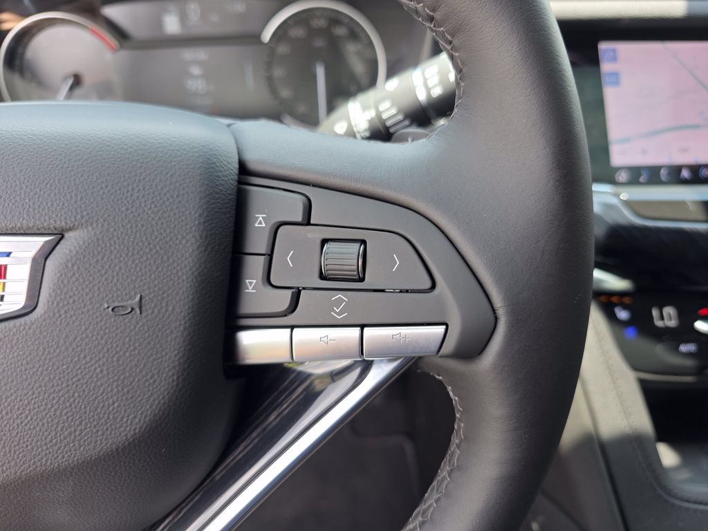 New 2025 Cadillac XT6 Premium Luxury FWD image 28