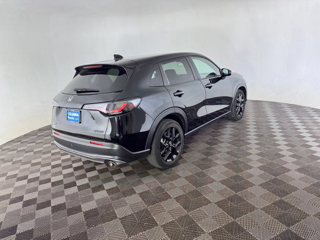 Certified 2025 Honda HR-V Sport image 5