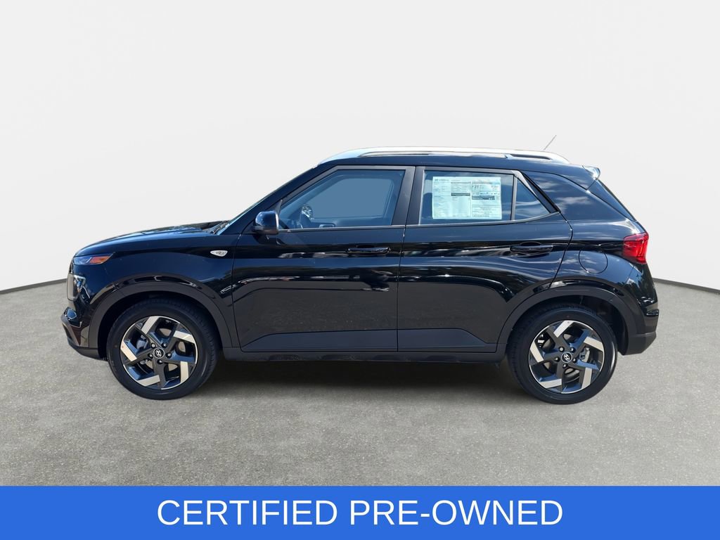 Used 2025 Hyundai Venue SEL FWD image 8