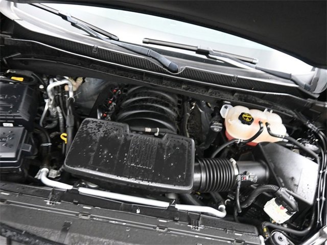 Used 2024 Chevrolet Suburban RST w/ Luxury Package image 34