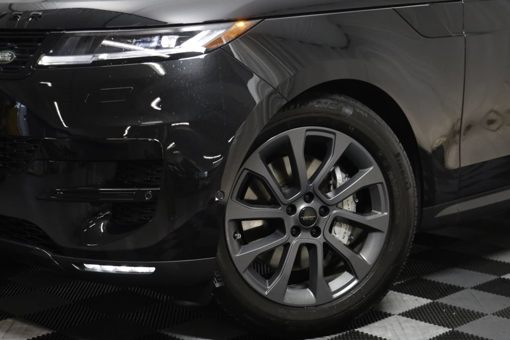 Certified 2026 Land Rover Range Rover Sport SE AWD/4WD image 3