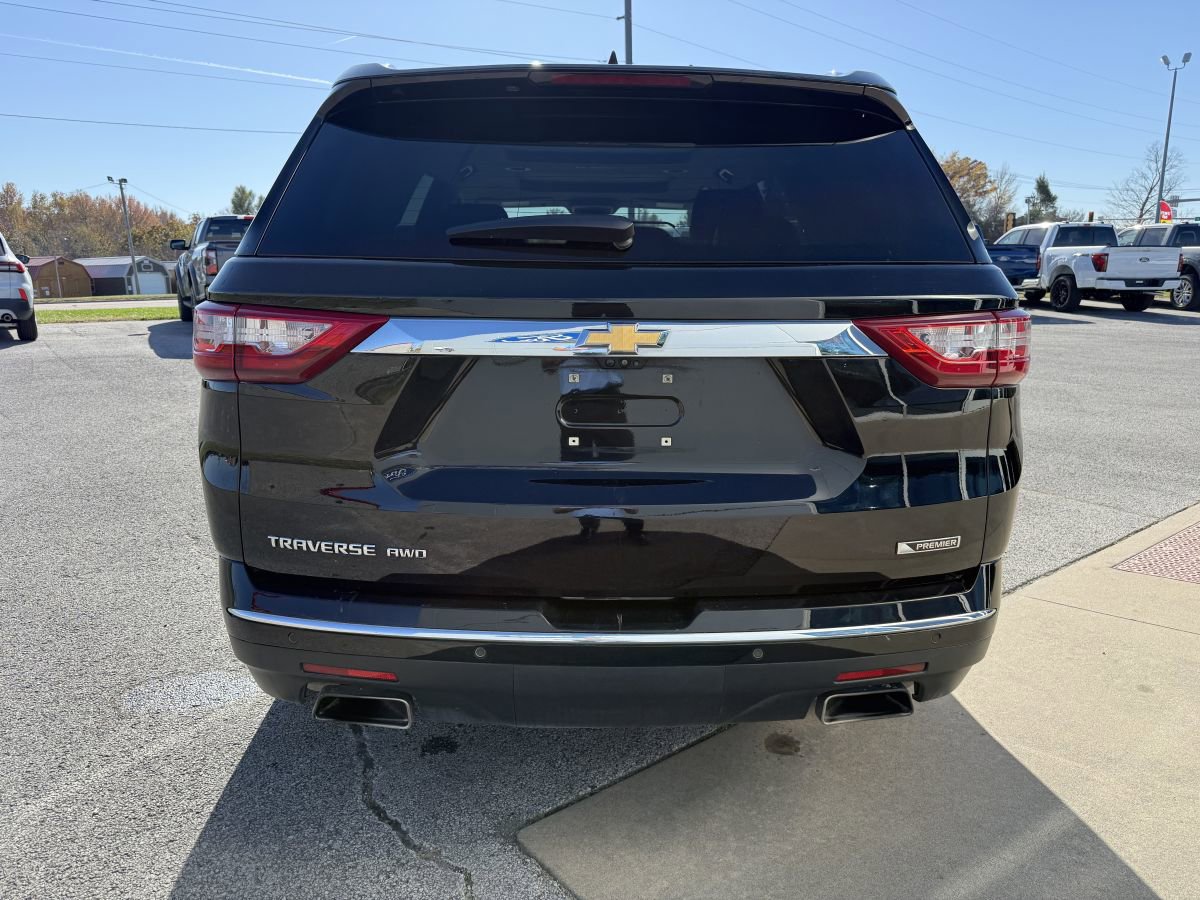 Used 2018 Chevrolet Traverse Premier AWD/4WD image 8