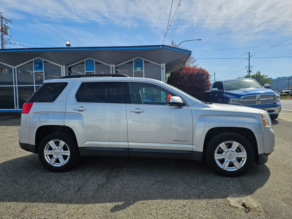 Used 2014 GMC Terrain SLT w/ Safety Package AWD/4WD image 8
