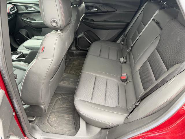 Used 2022 Chevrolet TrailBlazer RS w/ Sun and Liftgate Package AWD/4WD image 14