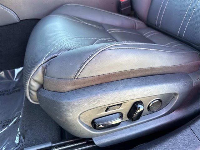 Certified 2025 Lexus ES 300h Ultra Luxury image 19