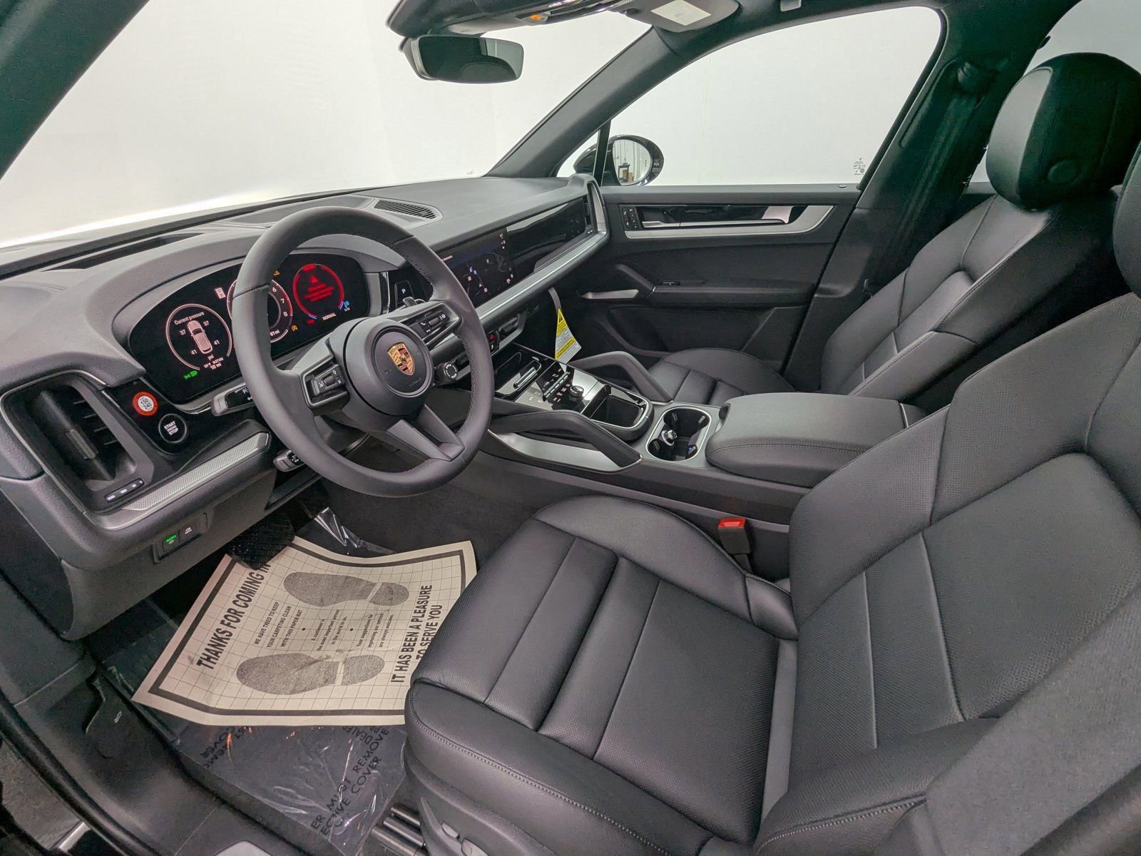 New 2026 Porsche Cayenne AWD/4WD image 4