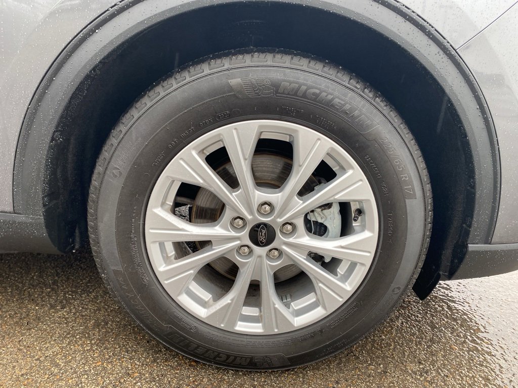 Used 2023 Ford Escape Active image 9