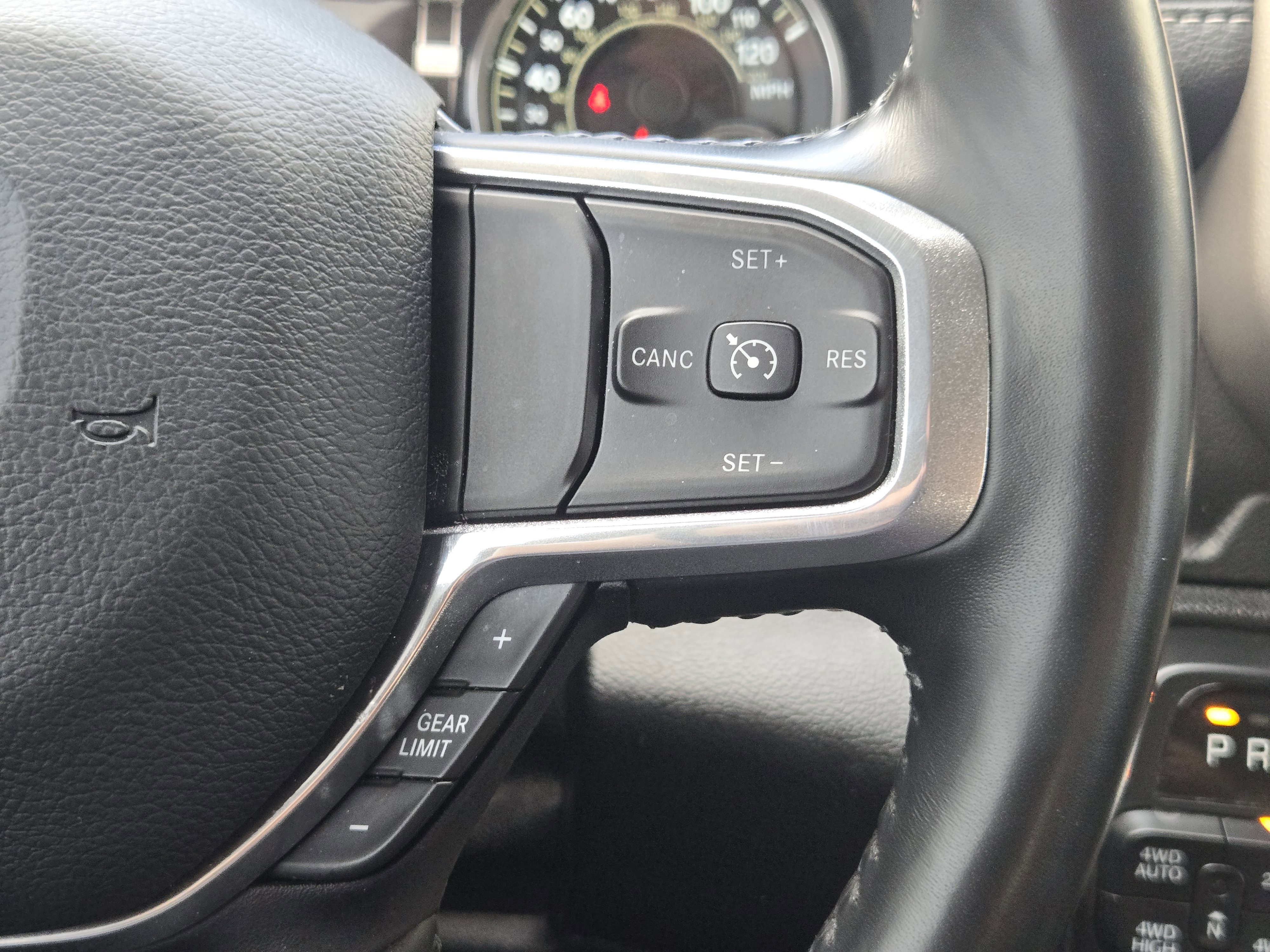 Used 2022 RAM 1500 Laramie image 31