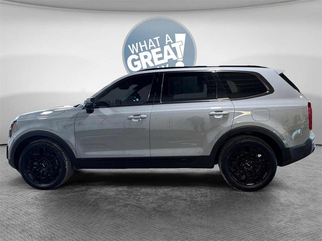 Used 2022 Kia Telluride SX w/ Nightfall Edition Package image 7