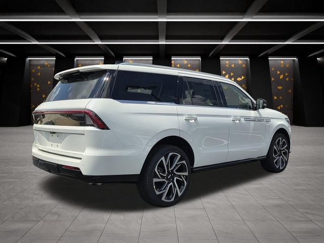 New 2027 Lincoln Navigator Reserve RWD video 2