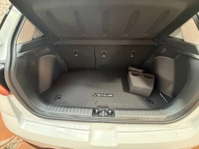 New 2026 Hyundai Venue SEL image 12