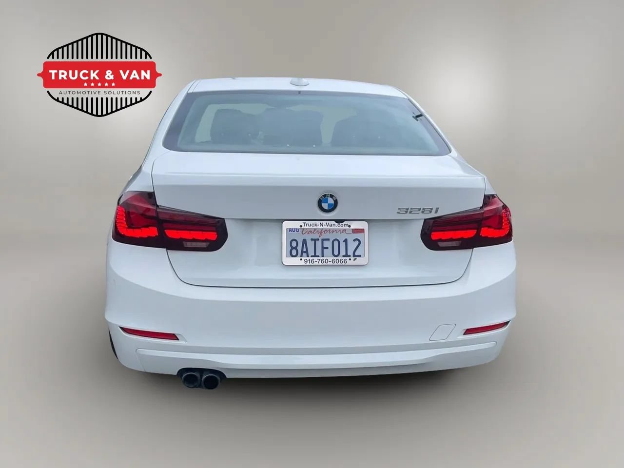 Used 2014 BMW 328i Sedan RWD image 5