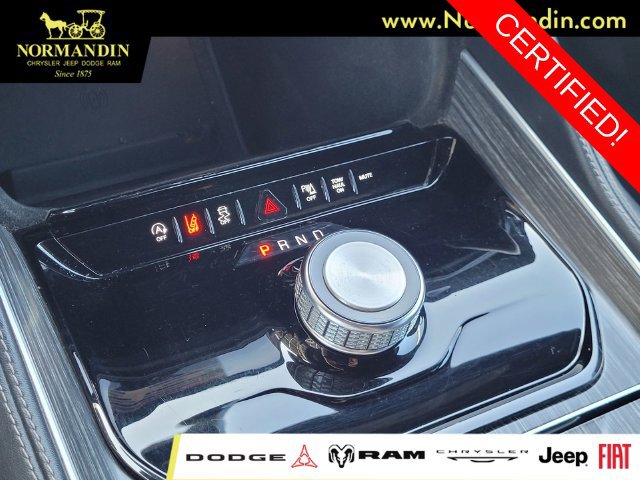 Certified 2024 Jeep Wagoneer Series II w/ Flexible Seating Group RWD image 12