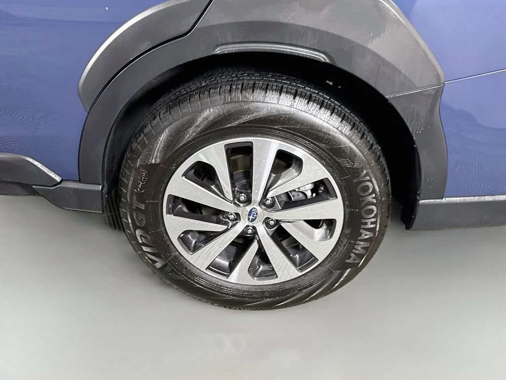 Certified 2025 Subaru Outback Premium AWD/4WD image 37