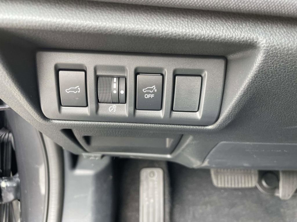 Used 2025 Subaru Outback Premium w/ Popular Package #1 image 20