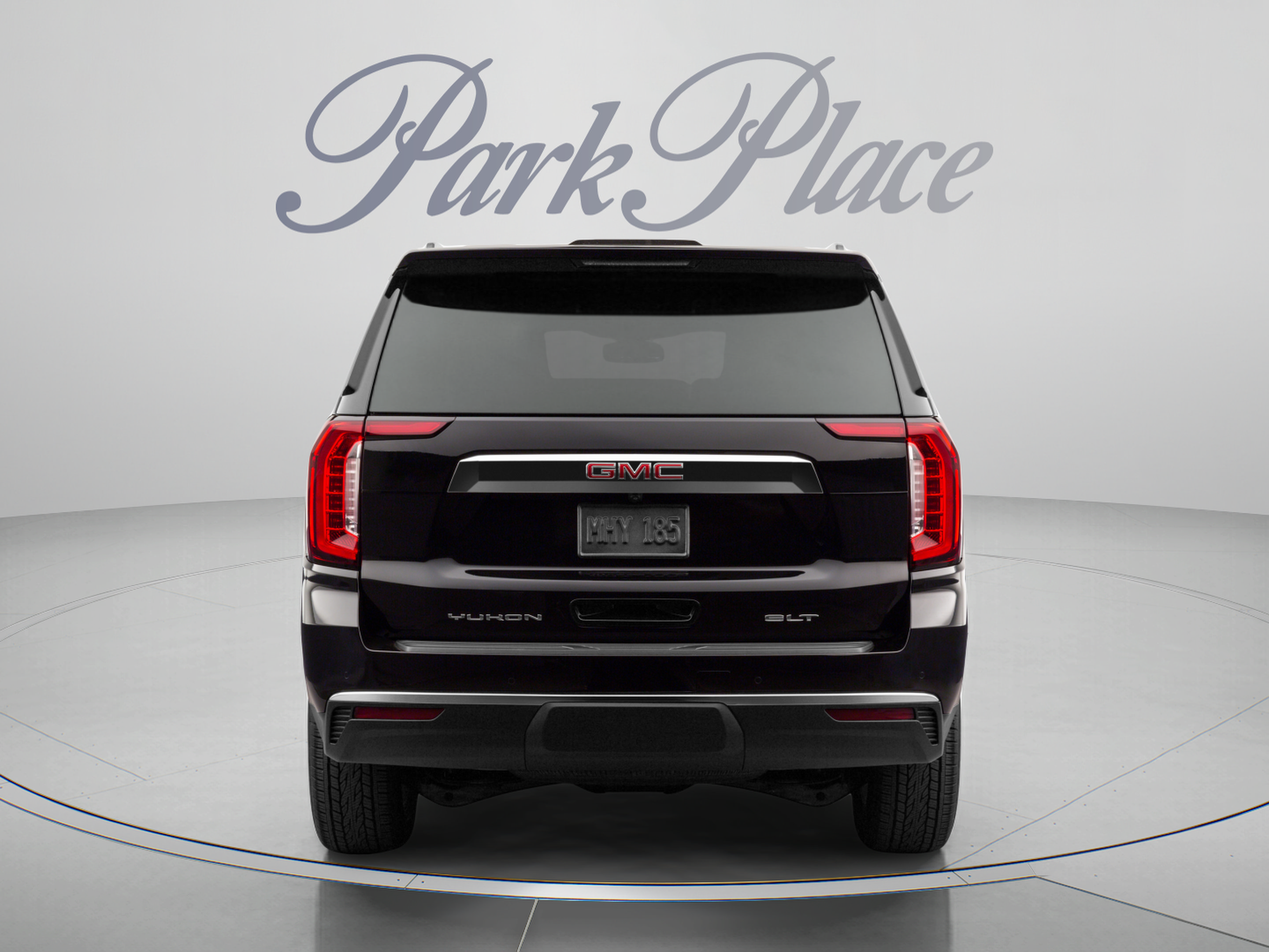 Used 2022 GMC Yukon SLT w/ SLT Premium Package AWD/4WD image 3