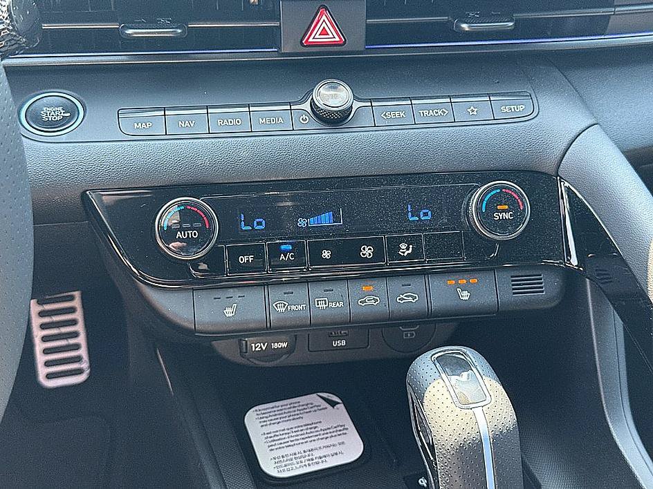 New 2026 Hyundai Elantra N FWD image 11