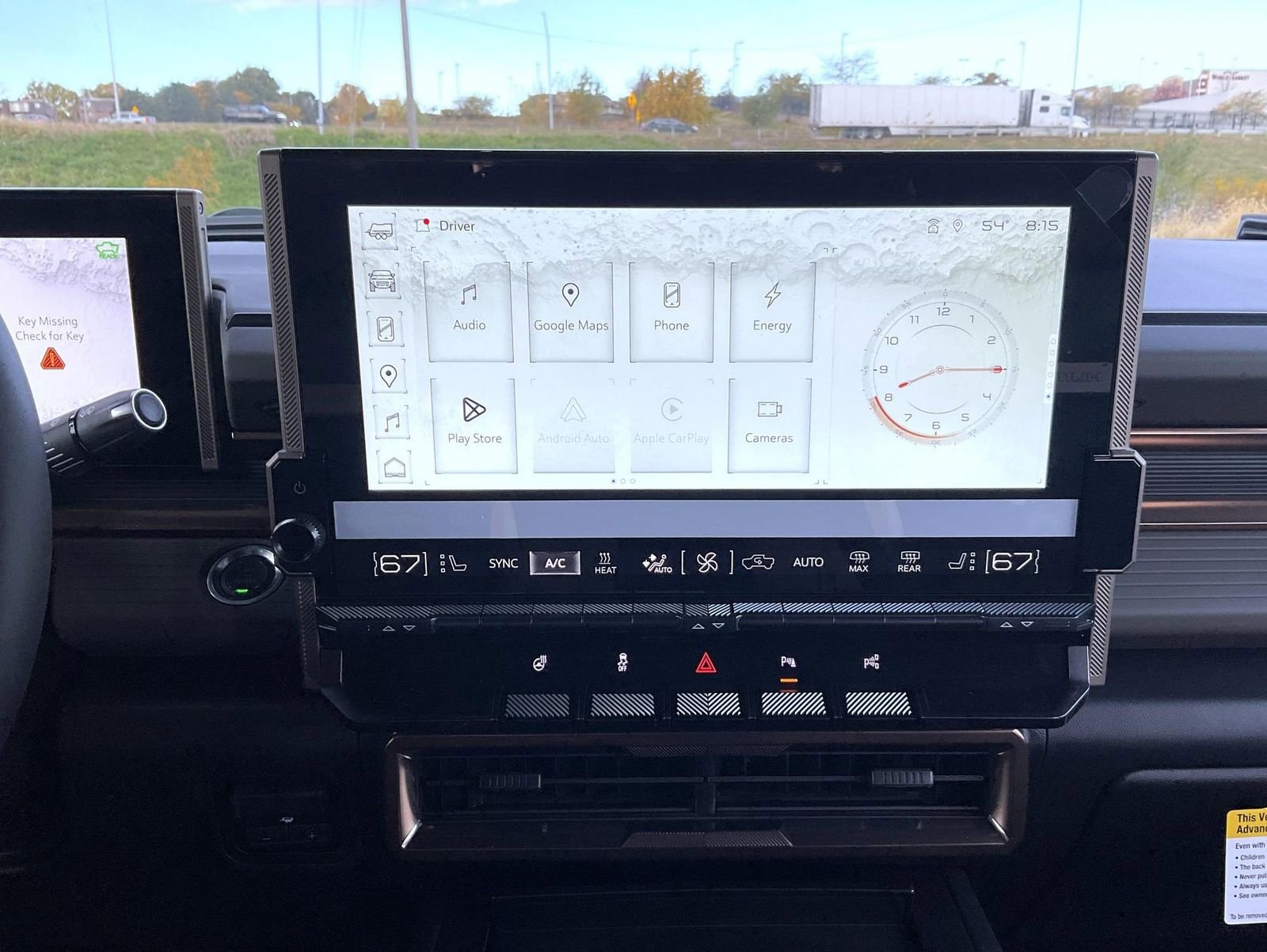 New 2025 GMC Hummer EV 2X w/ LPO, Dark Essentials Package AWD/4WD image 13