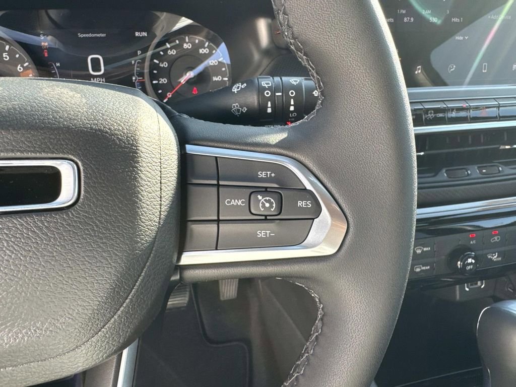 New 2026 Jeep Compass Latitude AWD/4WD image 41