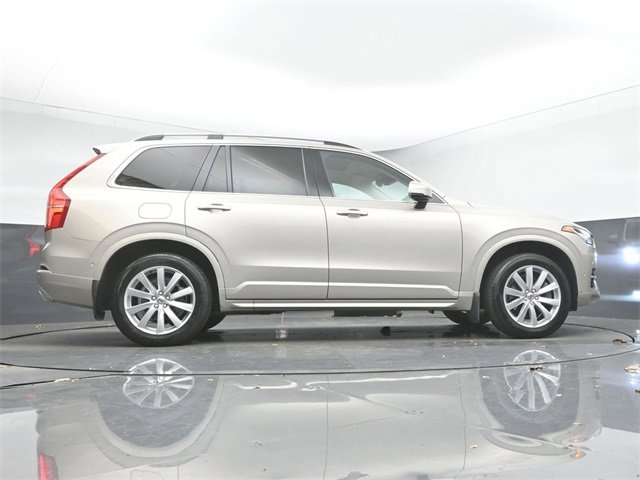 Used 2016 Volvo XC90 T6 Momentum w/ Momentum Plus Package image 16