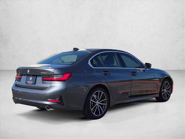 Used 2020 BMW 330i Sedan w/ Convenience Package RWD image 5