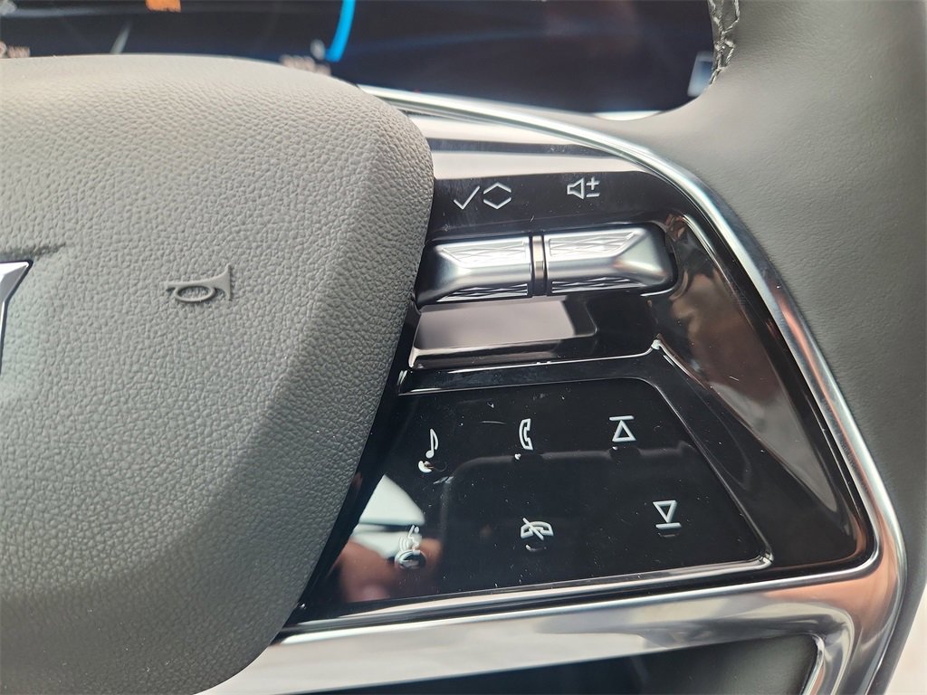 New 2026 Cadillac Vistiq Sport image 12