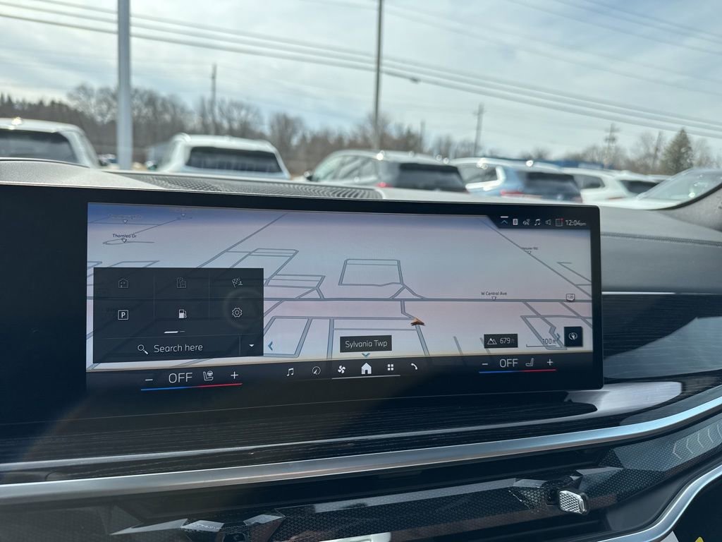 New 2026 BMW X5 xDrive50e image 16