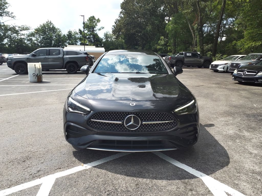 Certified 2025 Mercedes-Benz CLE 300 4MATIC Coupe image 2