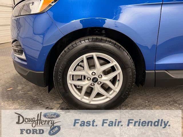 Used 2024 Ford Edge SEL AWD/4WD image 19