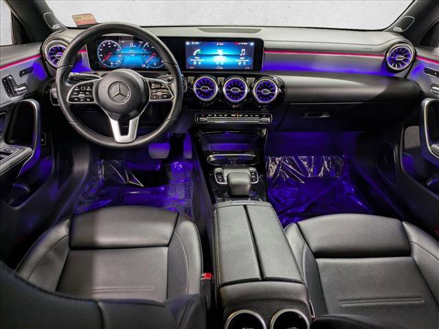 Used 2020 Mercedes-Benz CLA 250 image 17