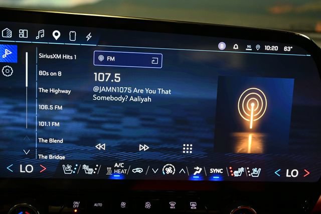 Used 2024 Chevrolet Blazer EV RS AWD/4WD image 34