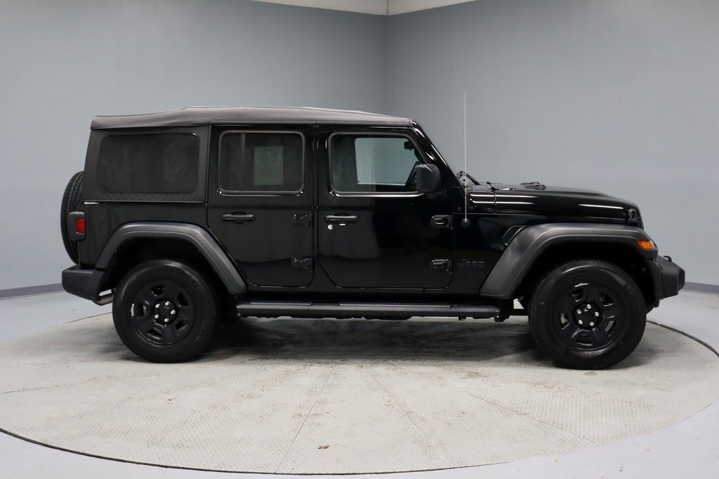 Used 2023 Jeep Wrangler Sport image 11