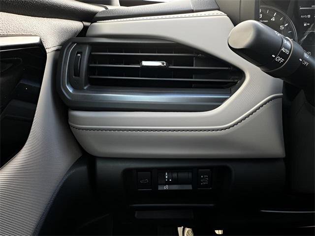 Used 2025 Subaru Forester Limited w/ Popular Package #1 image 24