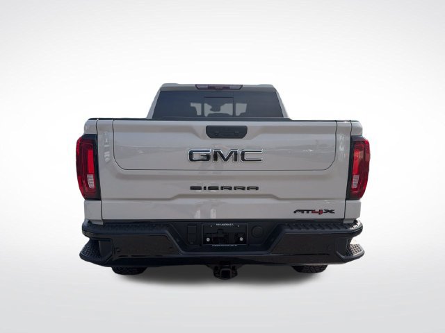 Used 2026 GMC Sierra 1500 AT4X w/ LPO, Black Badging Package AWD/4WD image 4