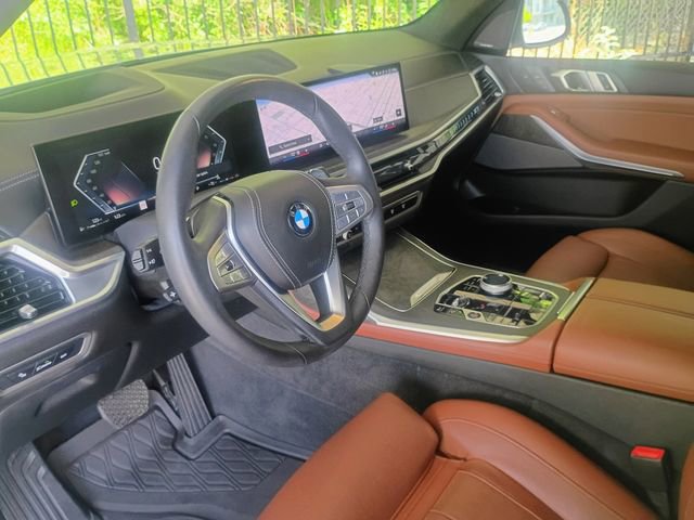 Used 2024 BMW X7 xDrive40i w/ Executive Package AWD/4WD image 31