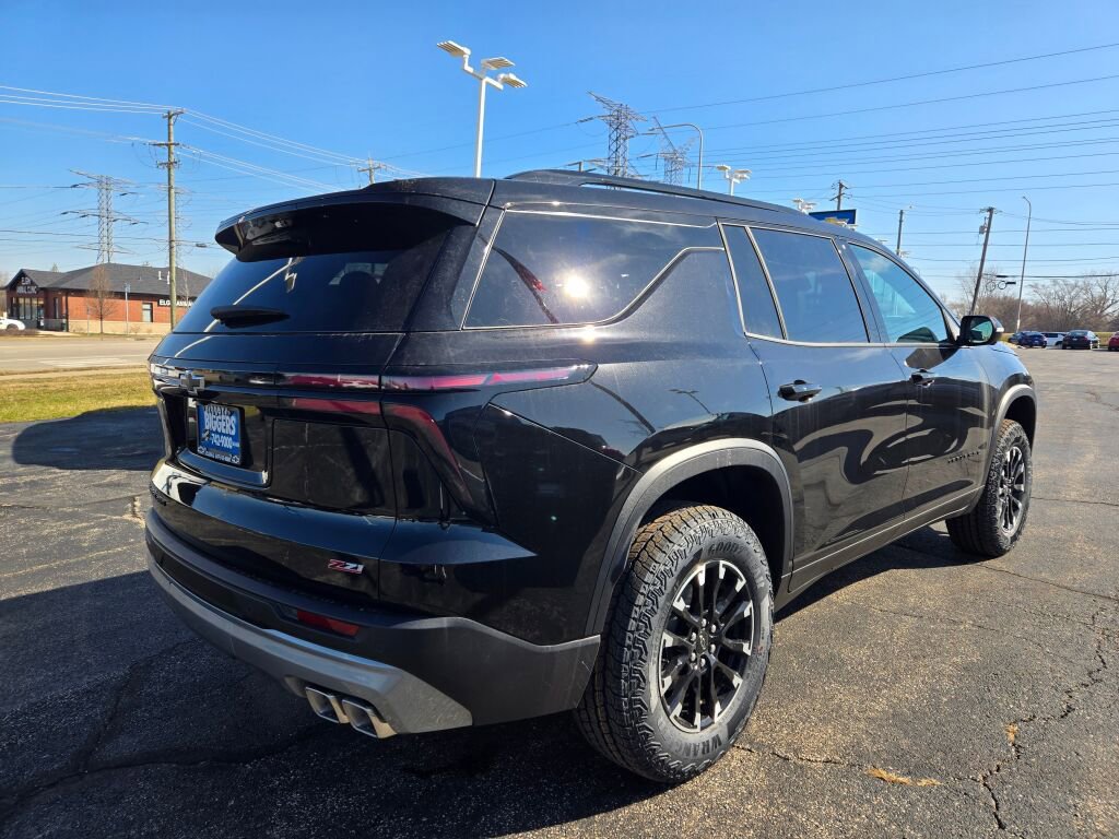 New 2026 Chevrolet Traverse Z71 w/ Driver Confidence Package image 12