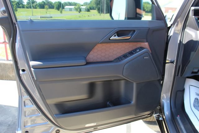 Used 2025 Lexus GX 550 w/ Accessory Package (Z1) AWD/4WD image 7