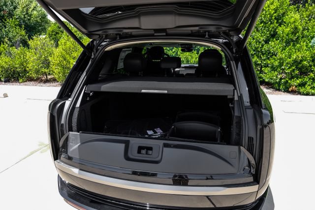 New 2026 Land Rover Range Rover SE AWD/4WD image 68