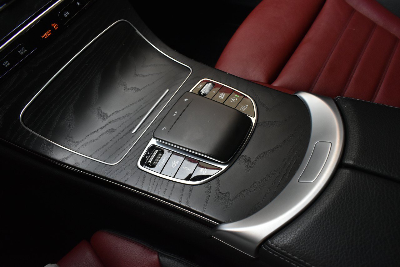 Used 2022 Mercedes-Benz GLC 43 AMG 4MATIC image 29