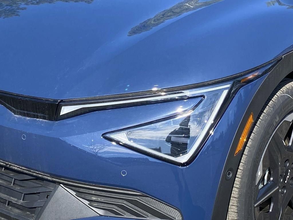 New 2025 Kia EV6 Light w/ Light LR Technology Package image 19