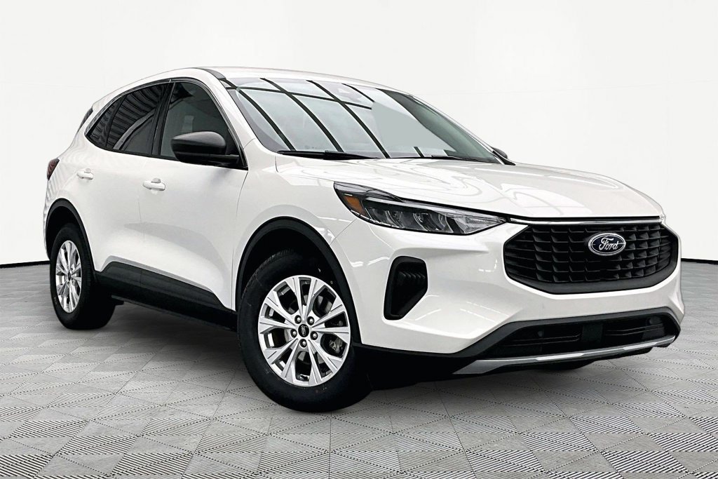 Certified 2023 Ford Escape Active w/ Cold Weather Package FWD image 12