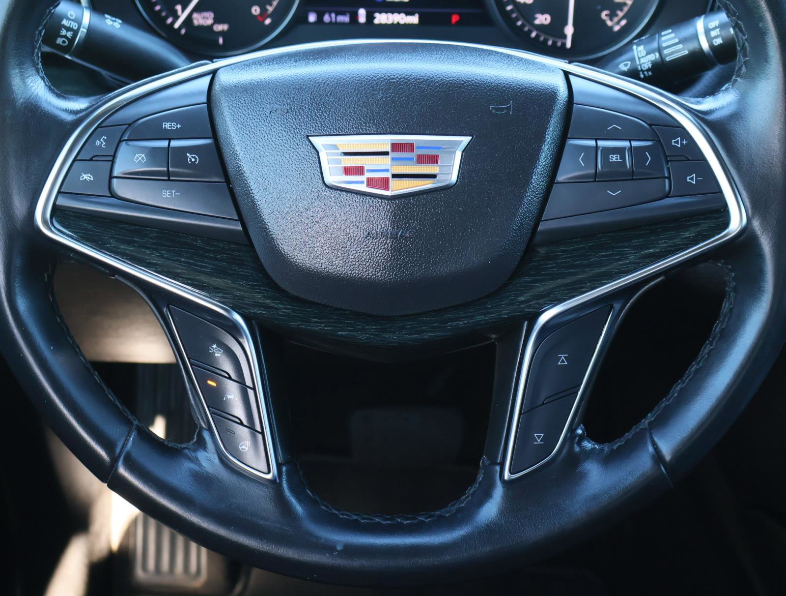 Certified 2022 Cadillac XT5 Premium Luxury w/ Technology Package image 14