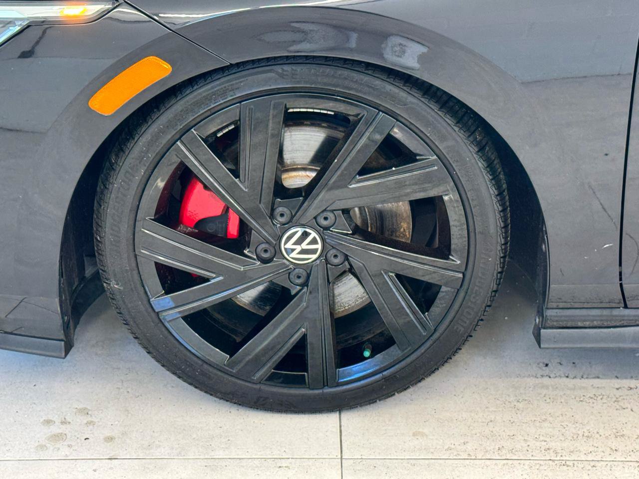 Used 2022 Volkswagen GTI SE FWD image 35