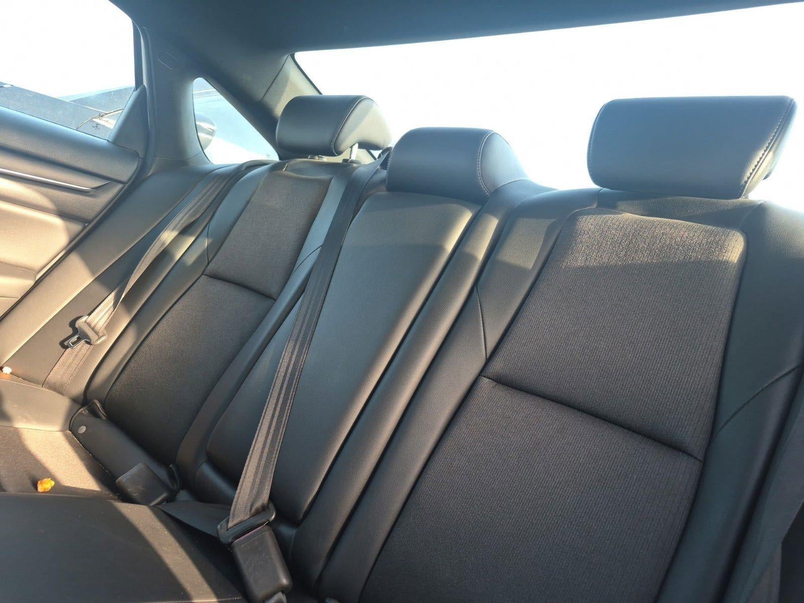Used 2022 Honda Accord Sport image 7