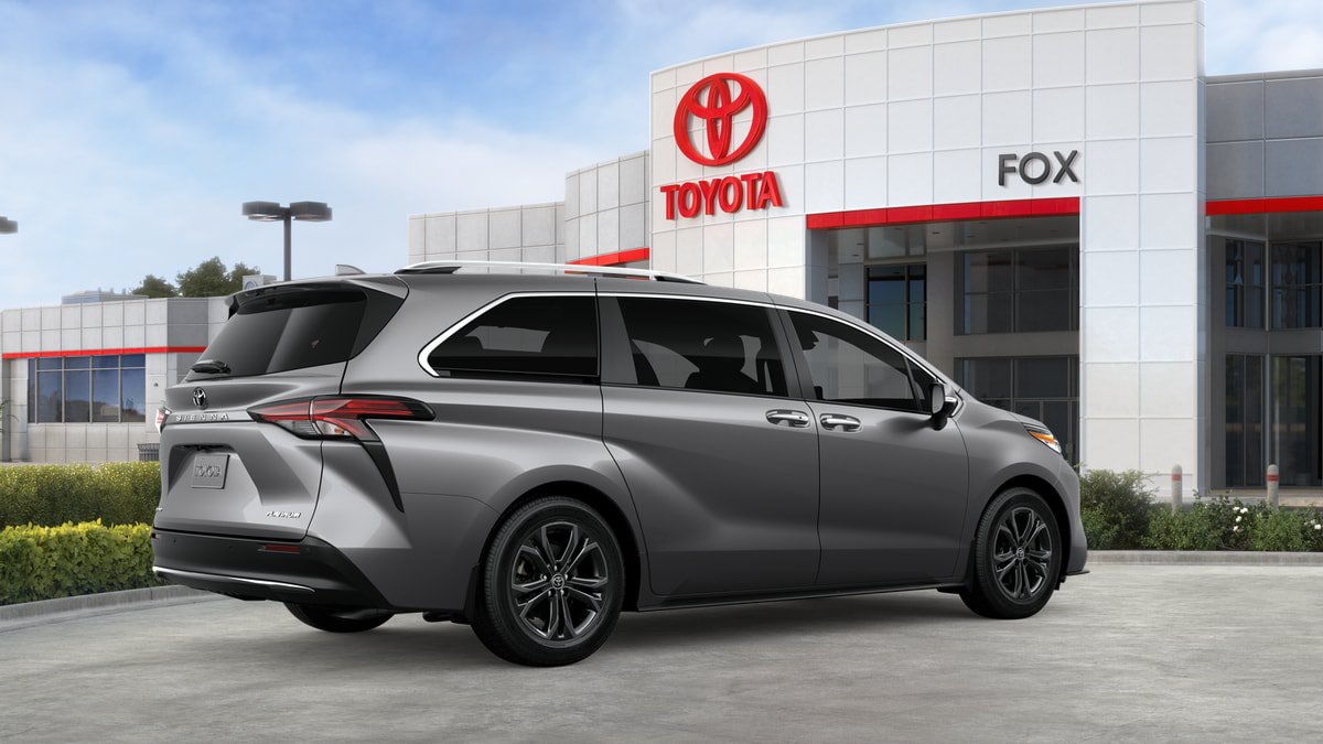 New 2026 Toyota Sienna Platinum AWD/4WD image 33