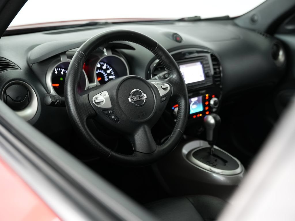 Used 2011 Nissan Juke SL w/ Sport Pkg AWD/4WD image 6
