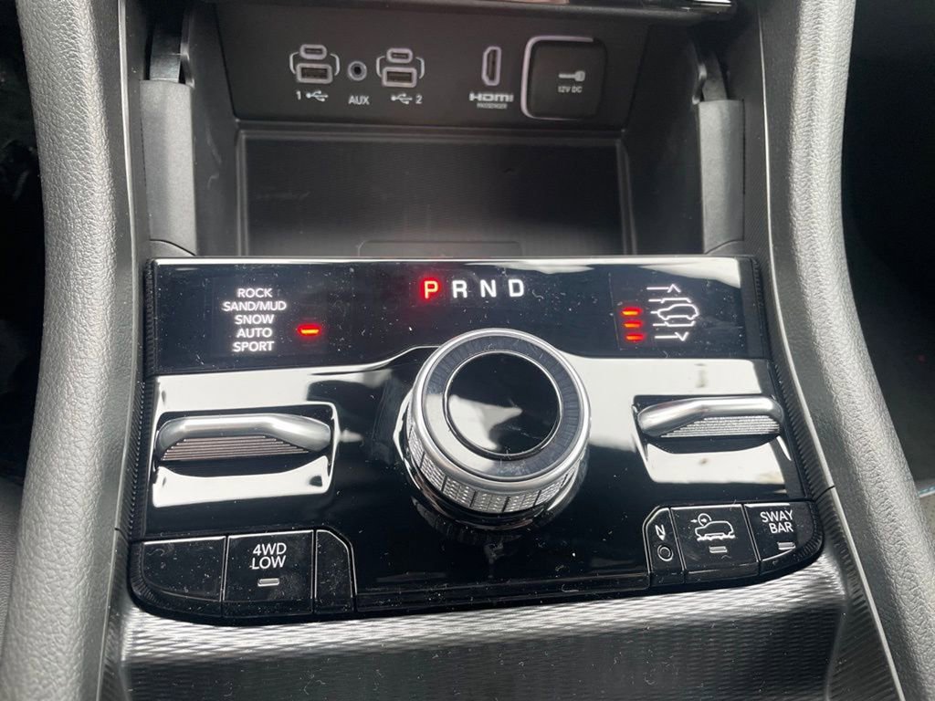 Used 2024 Jeep Grand Cherokee Trailhawk w/ Luxury Tech Group III image 34