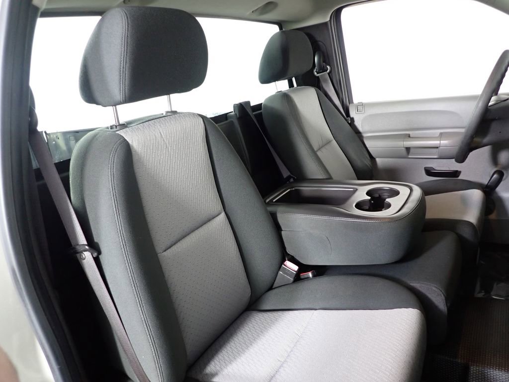Used 2009 Chevrolet Silverado 1500 W/T image 35