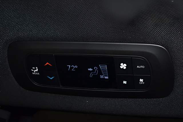 New 2026 Chrysler Pacifica Select w/ S Appearance Package FWD image 29