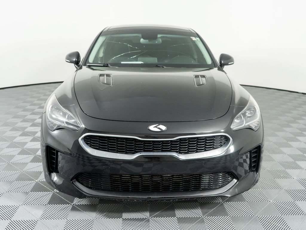 Used 2018 Kia Stinger Premium RWD image 2